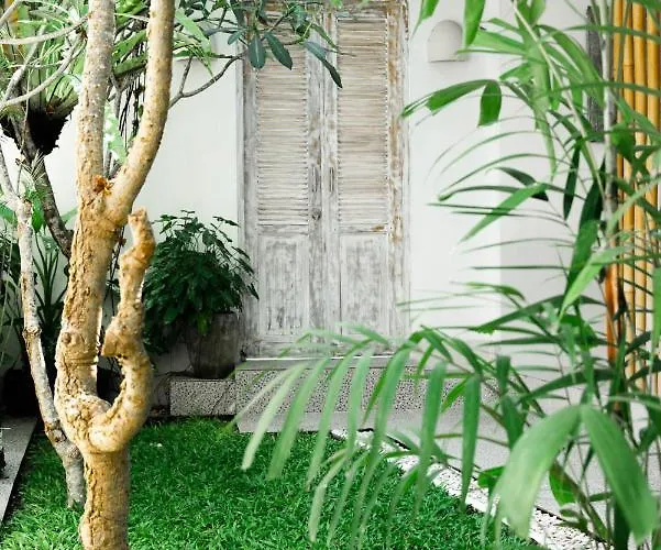 Bali Invest Living Hotel