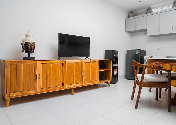 Bali Invest Living Hotel 5*