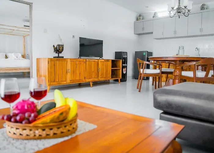 Hotel Bali Invest Living Canggu