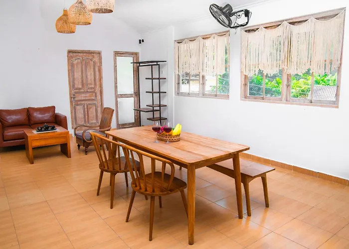 Hotel Bali Invest Living Canggu