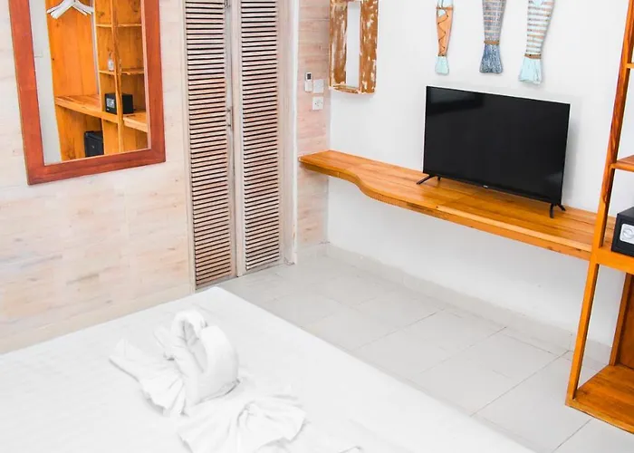 Bali Invest Living Hotel 5*